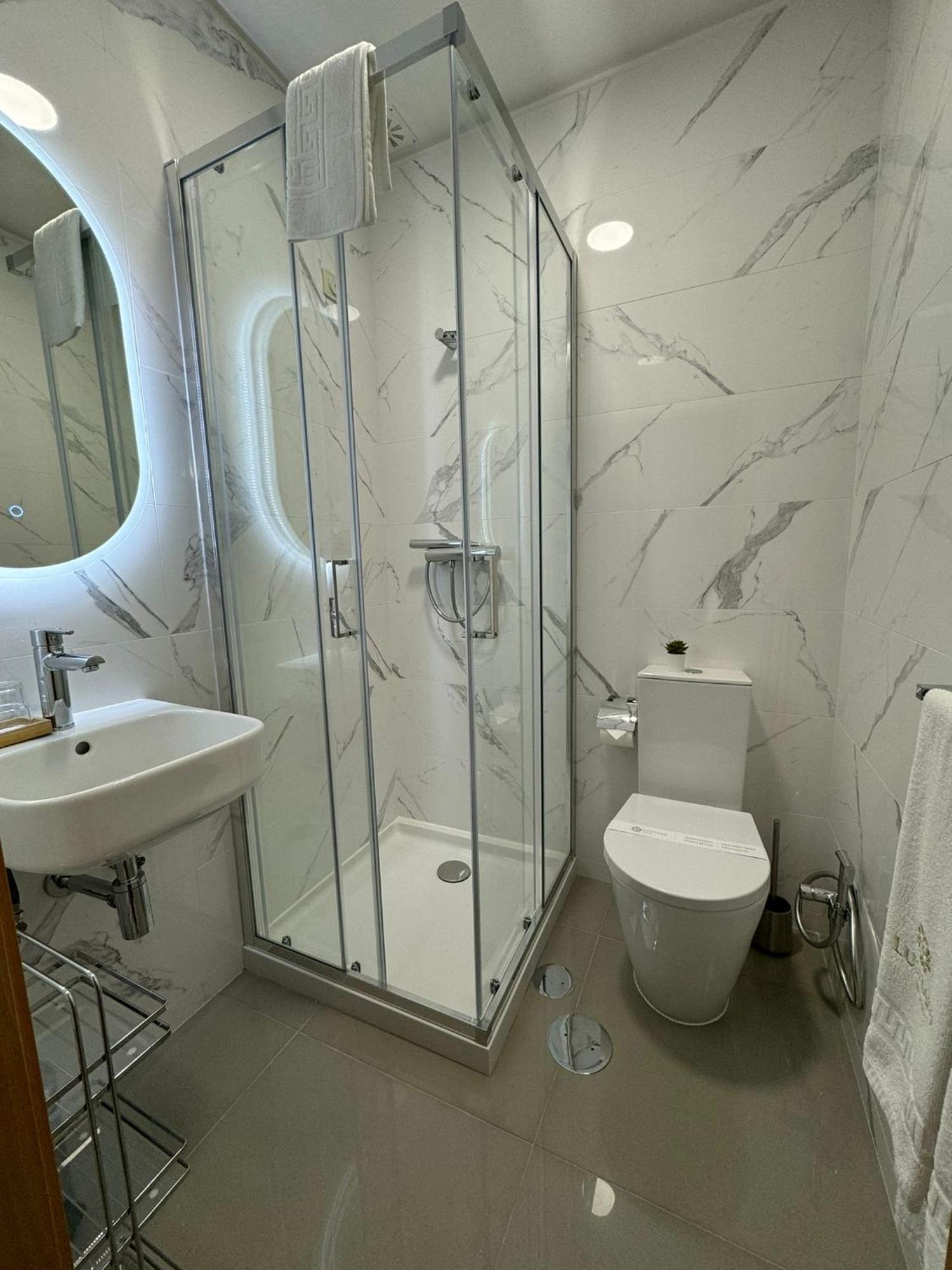 Lusitana Hotel Porto Bagian luar foto